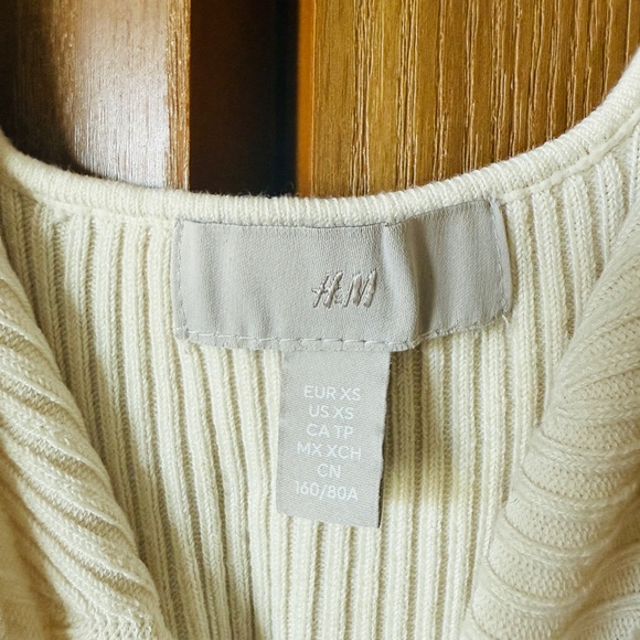 H&M Cream Ribbed Dress - Picture 3 of 3